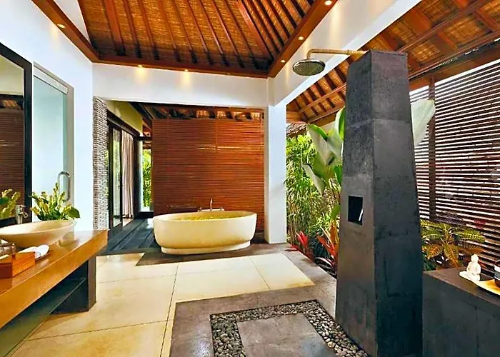 ホテル Bamboo Forest 6 Bedroom With Private Pool Ne131a Cepaka